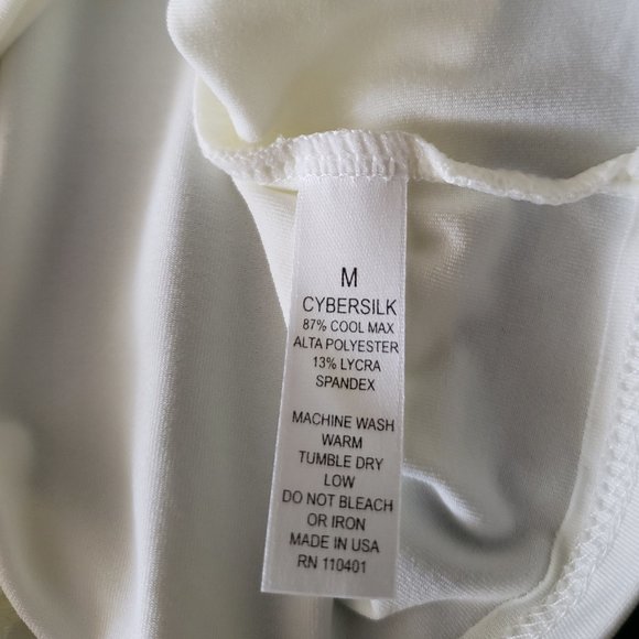 **SOLD**Snow Angel CyberSilk Base Layer Set size Medium~ Pearl - Picture 10 of 10